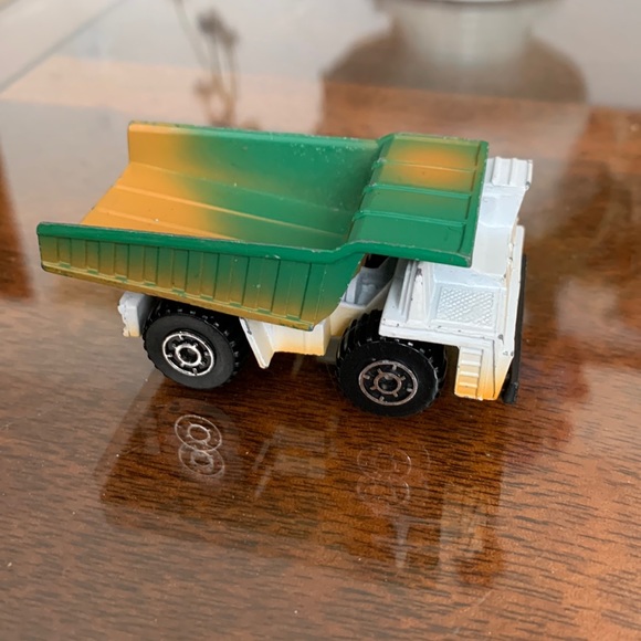 Toys Matchbox 1989 Dump Truck 1469bj Diecast Construction Vehicle Vintage Metal Toy Poshmark